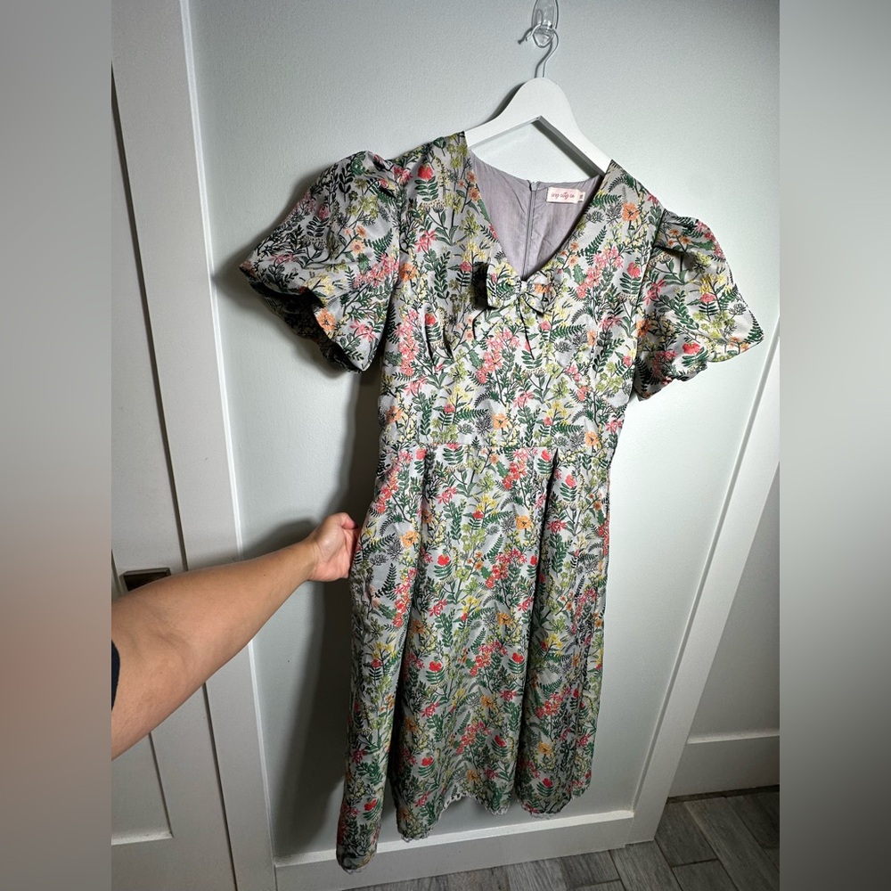 NEW Ivy City Co  Avalon  Floral Brocade Midii Puff Sleeve Bow  Dress Sz 16 - Picture 12 of 17